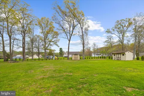 Exterior - 2508 Lincrest Rd, Joppa, MD 21085 photo 8 of 13