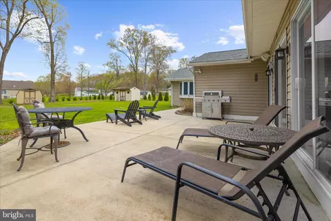 Exterior - 2508 Lincrest Rd, Joppa, MD 21085 photo 7 of 13