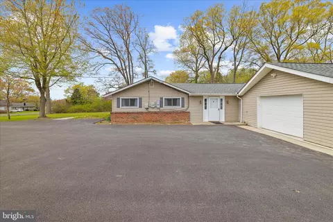 Exterior - 2508 Lincrest Rd, Joppa, MD 21085 photo 6 of 13