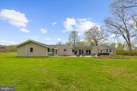 Exterior - 2508 Lincrest Rd, Joppa, MD 21085 photo 12 of 13