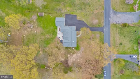 View/Area - 2508 Lincrest Rd, Joppa, MD 21085 photo 2 of 13