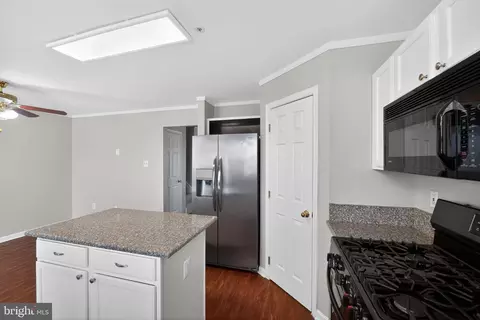 Kitchen - 2222 Tidal View Garth, Abingdon, MD 21009 photo 2 of 5