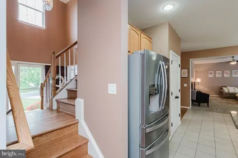 Entry Way - 2623 E Rhododendron Dr, Abingdon, MD 21009 photo 6 of 14