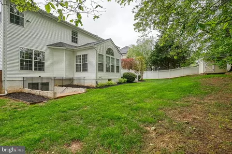 Exterior - 2623 E Rhododendron Dr, Abingdon, MD 21009 photo 11 of 14