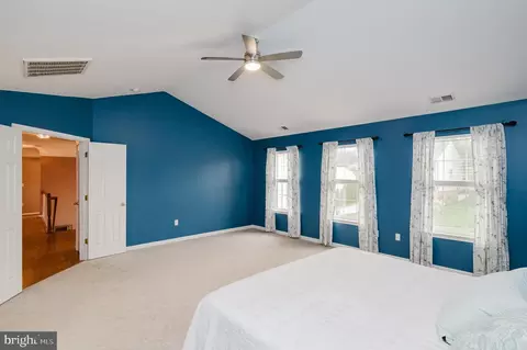 Bedroom - 2623 E Rhododendron Dr, Abingdon, MD 21009 photo 3 of 16