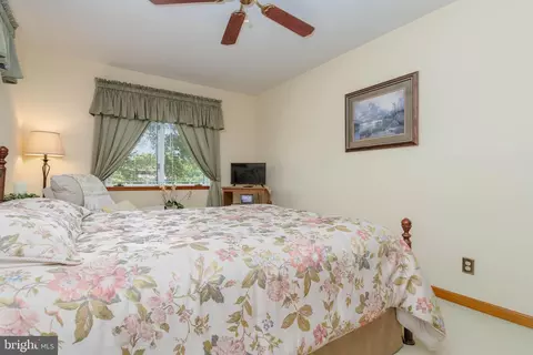 Bedroom - 110 Shell Cove Ct, Joppa, MD 21085 photo 10 of 10