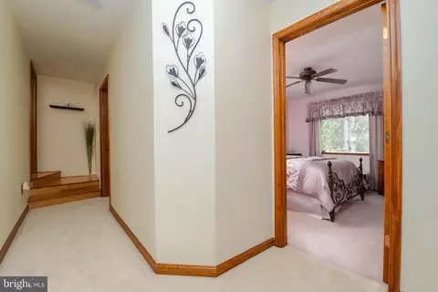 Entry Way - 110 Shell Cove Ct, Joppa, MD 21085 photo 2 of 2