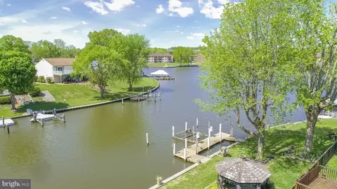 View/Area - 110 Shell Cove Ct, Joppa, MD 21085 photo 2 of 22