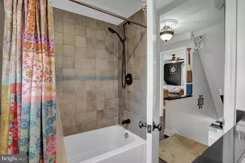 Bath - 4017 E Baker Ave E, Abingdon, MD 21009 photo 6 of 6