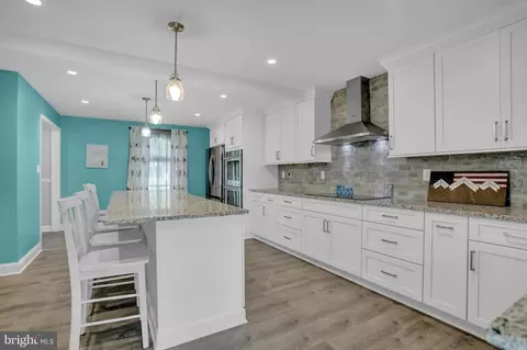 Kitchen - 4017 E Baker Ave E, Abingdon, MD 21009 photo 2 of 2