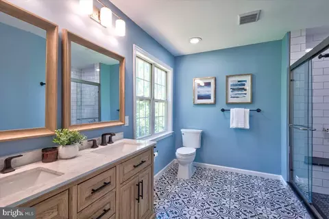 Bath - 3632 Skipjack Ct, Abingdon, MD 21009 photo 1 of 4