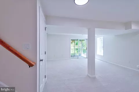 Living - 3632 Skipjack Ct, Abingdon, MD 21009 photo 2 of 2