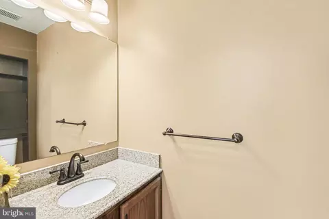 Entry Way - 3147 Thornapple Ct, Abingdon, MD 21009 photo 2 of 2