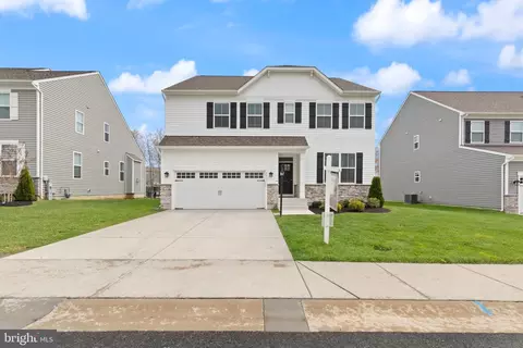 Exterior - 2511 Easy St, Fallston, MD 21047 photo 1 of 4