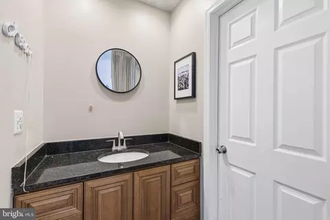 Bath - 193 Ferring Ct, Abingdon, MD 21009 photo 1 of 2