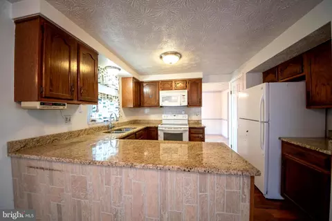 Kitchen - 357 Regal Dr, Abingdon, MD 21009 photo 3 of 3