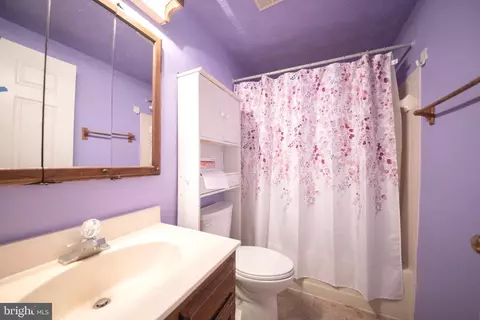 Bath - 357 Regal Dr, Abingdon, MD 21009 photo 2 of 2
