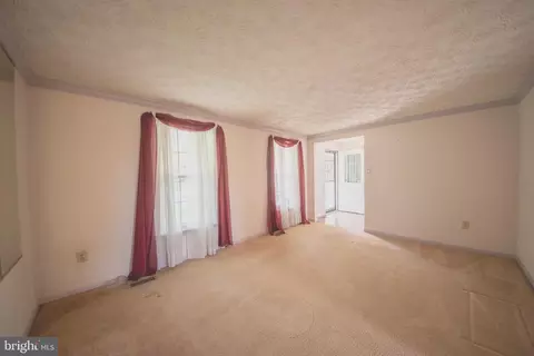 Living - 357 Regal Dr, Abingdon, MD 21009 photo 2 of 8