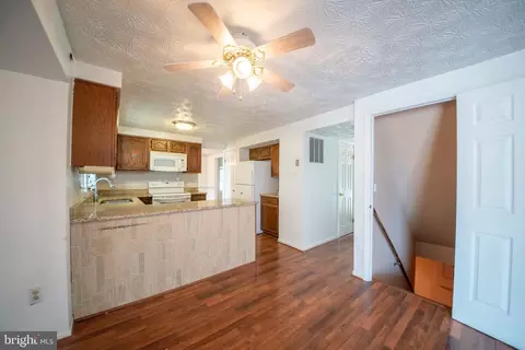 Entry Way - 357 Regal Dr, Abingdon, MD 21009 photo 1 of 5