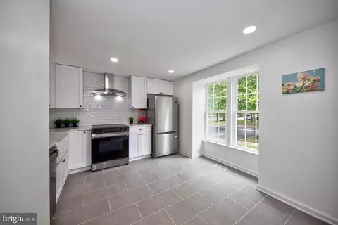 Kitchen - 342 Logan Ct, Abingdon, MD 21009 photo 2 of 3