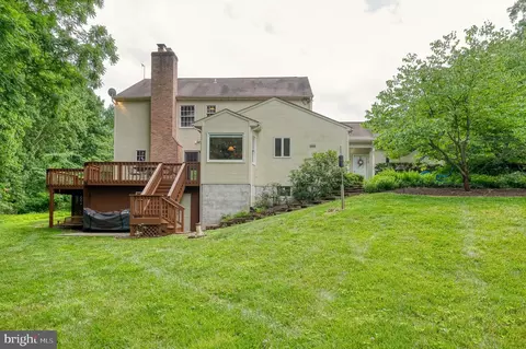 Exterior - 1701 Chatsworth Ct, Fallston, MD 21047 photo 10 of 14