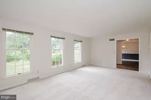 Living - 1701 Chatsworth Ct, Fallston, MD 21047 photo 2 of 5