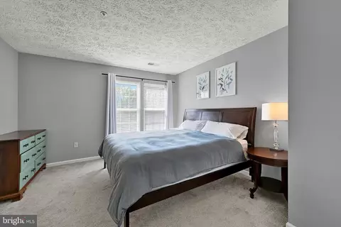 Bedroom - 402 Macintosh Cir, Joppa, MD 21085 photo 2 of 3