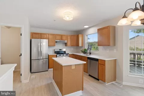 Kitchen - 238 Leastone Ln, Abingdon, MD 21009 photo 2 of 3