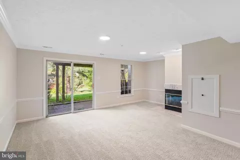Living - 238 Leastone Ln, Abingdon, MD 21009 photo 4 of 6