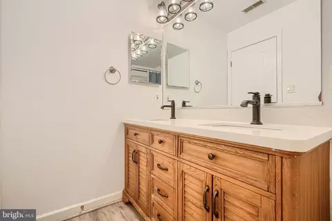 Bath - 208 Christopher Rd, Forest Hill, MD 21050 photo 3 of 9