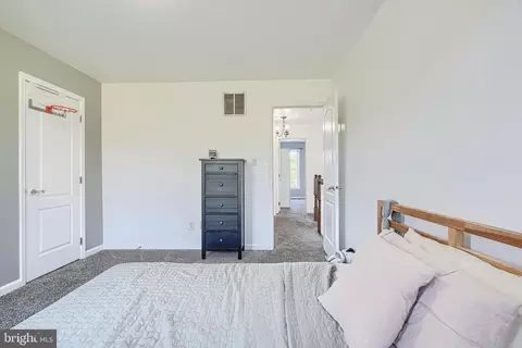 Entry Way - 208 Christopher Rd, Forest Hill, MD 21050 photo 9 of 10