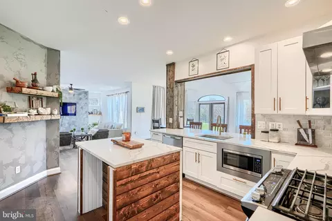Kitchen - 208 Christopher Rd, Forest Hill, MD 21050 photo 5 of 8
