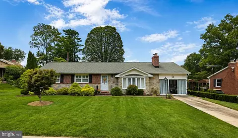 13 Hunter Dr, Bel Air, MD 21014