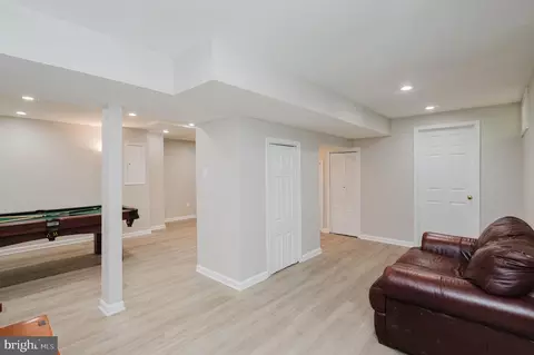 Entry Way - 414 Abbey Cir, Abingdon, MD 21009 photo 6 of 6