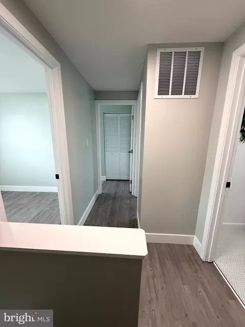 Entry Way - 701 Shore Dr, Joppa, MD 21085 photo 8 of 11