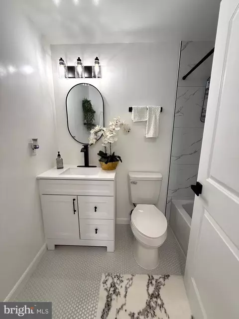 Bath - 701 Shore Dr, Joppa, MD 21085 photo 2 of 8