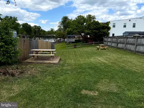 Exterior - 701 Shore Dr, Joppa, MD 21085 photo 15 of 16