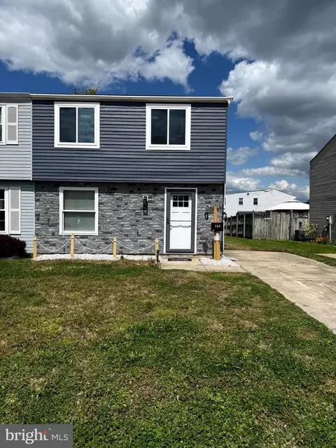 Exterior - 701 Shore Dr, Joppa, MD 21085 photo 3 of 16