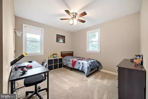 Bedroom - 2802 Emmorton Rd, Abingdon, MD 21009 photo 2 of 2