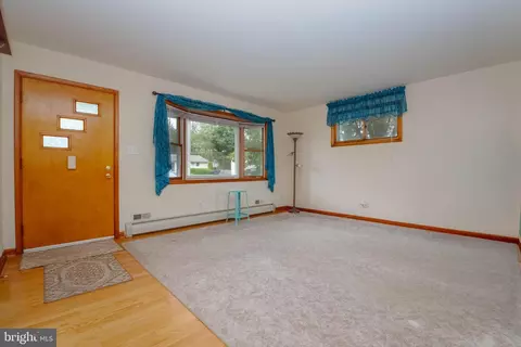 Living - 2319 Reckord Rd, Joppa, MD 21085 photo 4 of 4