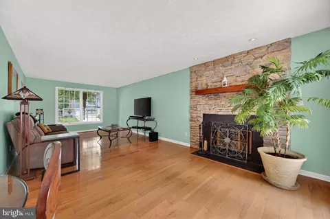 Living - 809 Delray Dr, Forest Hill, MD 21050 photo 1 of 2