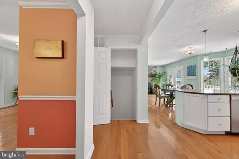 Entry Way - 809 Delray Dr, Forest Hill, MD 21050 photo 5 of 10