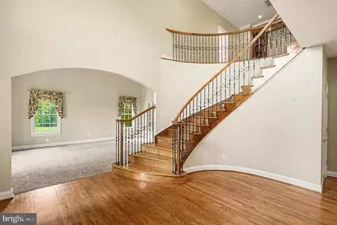 Entry Way - 1608 Angleside Rd, Fallston, MD 21047 photo 2 of 18