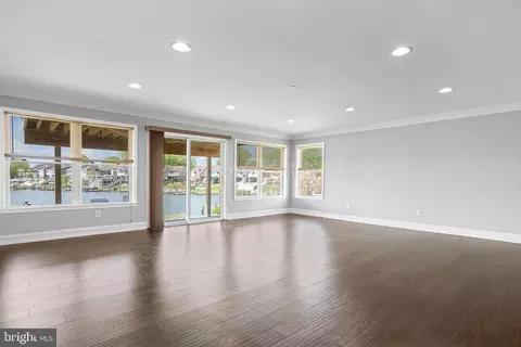 Living - 558 Anchor Dr, Joppa, MD 21085 photo 11 of 11