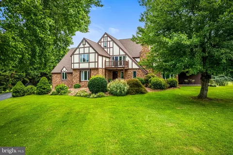 203 Locust Hill Dr, Churchville, MD 21028