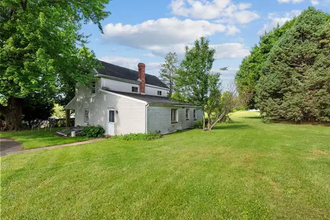 Exterior - 3335 Charles St, Fallston, MD 21047 photo 3 of 9