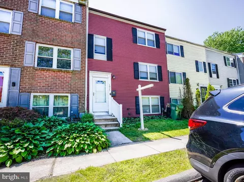 1977 Brookside Dr, Edgewood, MD 21040