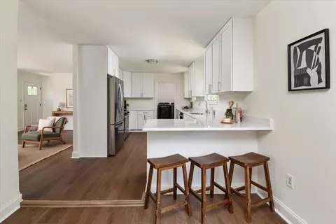 Kitchen - 621 Wingleaf Ct, Edgewood, MD 21040 photo 2 of 4