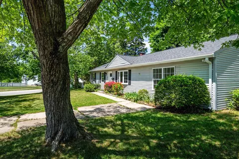 Exterior - 621 Wingleaf Ct, Edgewood, MD 21040 photo 6 of 15
