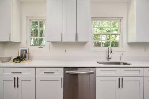 Kitchen - 621 Wingleaf Ct, Edgewood, MD 21040 photo 4 of 4